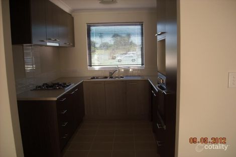 Property photo of 1/235 Ferndale Crescent Ferndale WA 6148