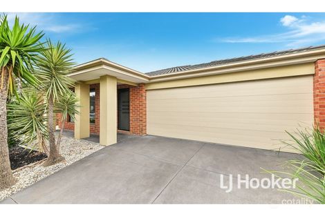 103 Henry Rd, Pakenham, VIC 3810