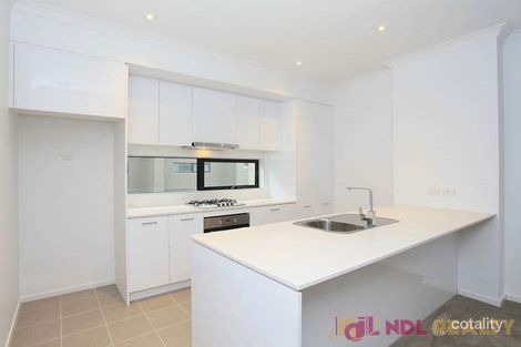 Property photo of 18 Rivet Walk Maidstone VIC 3012