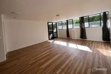 2/2 Jacana Ave, Woorim, QLD 4507