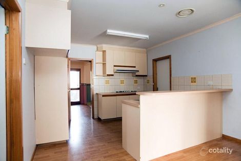 Property photo of 4 Bristol Court Epping VIC 3076