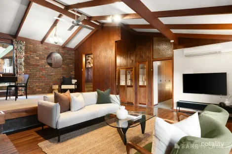 Property photo of 15 Tadema Crescent Eltham VIC 3095