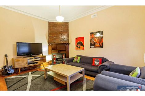 Property photo of 90 Queensville Street Kingsville VIC 3012
