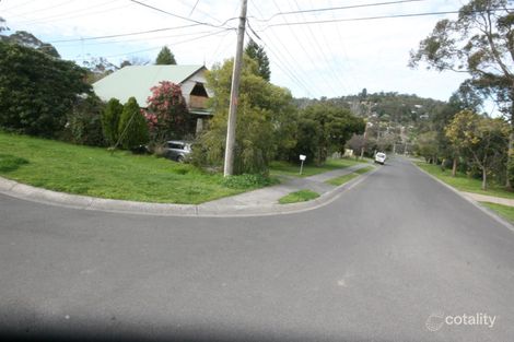 Property photo of 8 Hilltop Road Upper Ferntree Gully VIC 3156