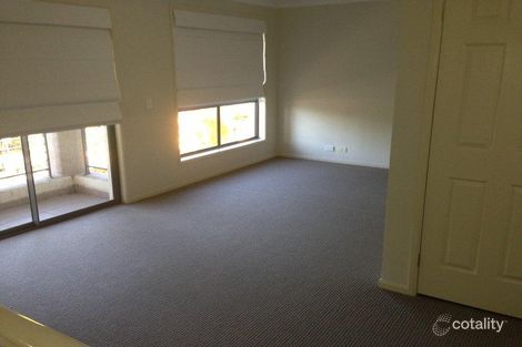 Property photo of 79 Northlakes Drive Cameron Park NSW 2285