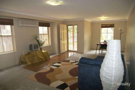 Property photo of 2/30 Brickendon Avenue Mardi NSW 2259