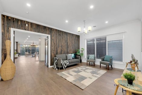 Property photo of 7 Marchmont Rise Craigieburn VIC 3064