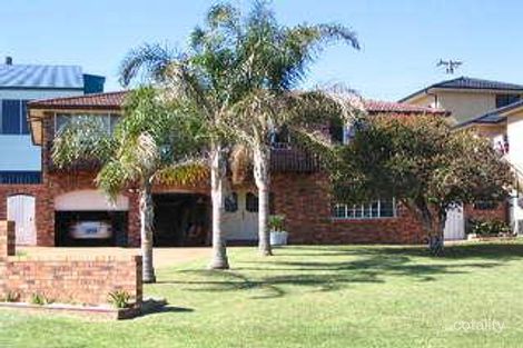 38 Surfside Dr, Port Kembla, NSW 2505