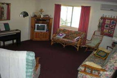 Property photo of 18 Jacaranda Drive Yamanto QLD 4305