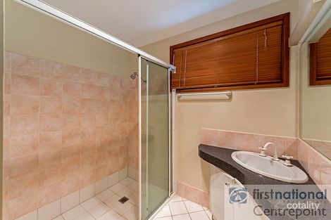 Property photo of 2/11 Lloyd Street Southport QLD 4215