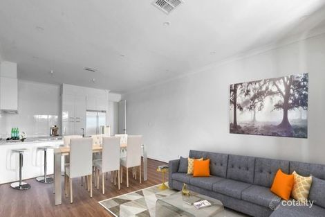 18a Barmera Ave, Hope Valley, SA 5090