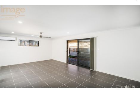 Property photo of 26 Bottlebrush Drive Deebing Heights QLD 4306