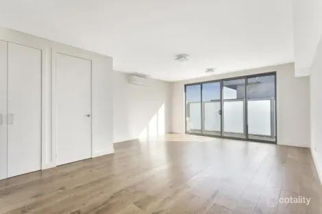 201/79 Poath Rd, Murrumbeena, VIC 3163