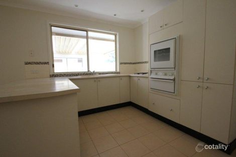 Property photo of 27 Flamingo Grove Plumpton NSW 2761