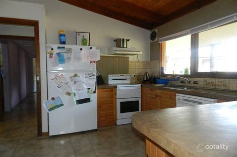 20 Fernbank-Lindenow South Rd, Lindenow South, VIC 3875