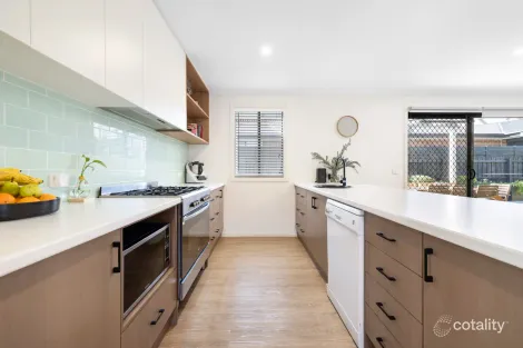 Property photo of 40 Peterson Street Crib Point VIC 3919