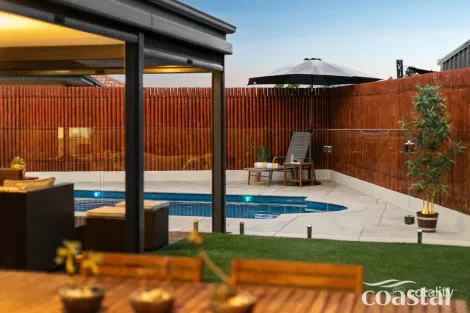 Property photo of 15 Kirra Road Secret Harbour WA 6173