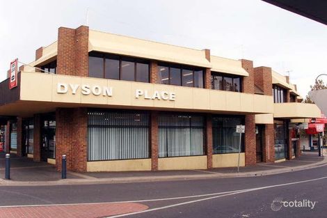 24 Young St, Frankston, VIC 3199