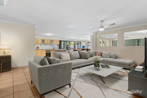 9 Gillingham Pl, Pelican Waters, QLD 4551