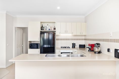 Property photo of 6 Gardenia Way Caroline Springs VIC 3023