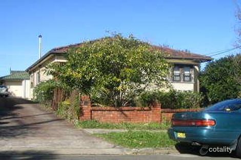 8 Mavis Ave, Peakhurst, NSW 2210