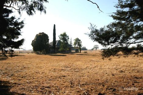 Property photo of 820 Riddell Road Sunbury VIC 3429