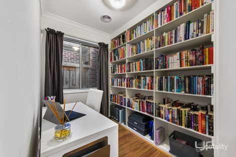 Property photo of 12 Edison Street Fraser Rise VIC 3336
