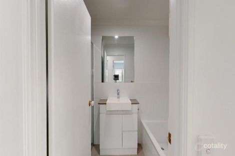 Property photo of 1 Mulgrave Crescent Varsity Lakes QLD 4227