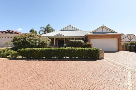 Property photo of 16 Englefield Retreat Landsdale WA 6065