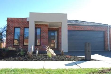 Property photo of 81 John Russell Road Cranbourne West VIC 3977