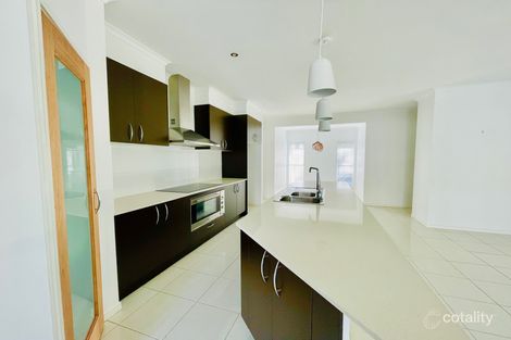 Property photo of 33 Jacksonia Place Noosaville QLD 4566