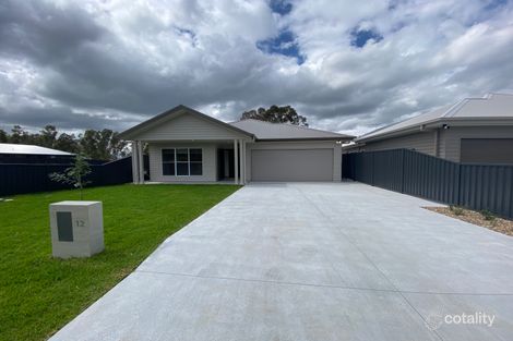 12 Saddlers Cl, Tahmoor, NSW 2573