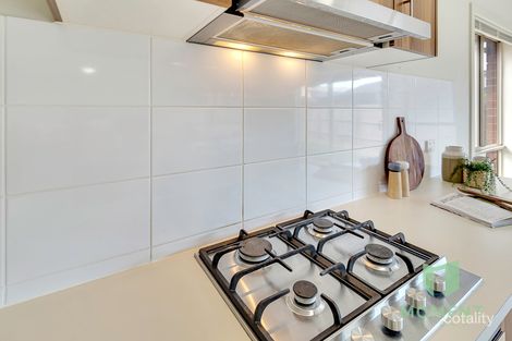 Property photo of 3 Dargo Road Werribee VIC 3030
