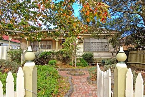 302 Greenwood Dr, Watsonia, VIC 3087