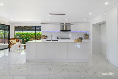 Property photo of 10 Lillywood Circuit Molendinar QLD 4214