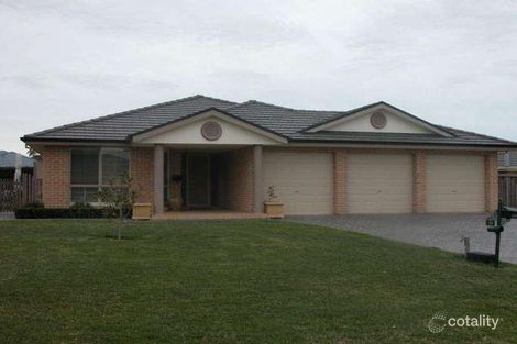 Property photo of 38 Glenquarry Crescent Bowral NSW 2576