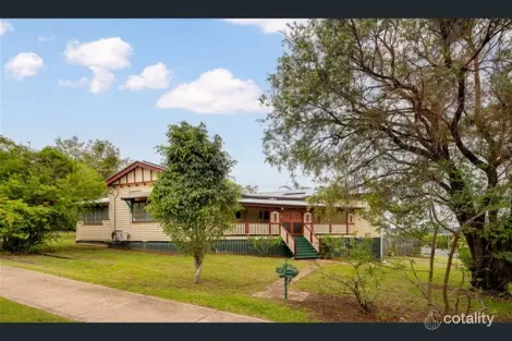 Property photo of 15 Braeside Road Bundamba QLD 4304