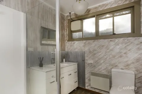Property photo of 6 Murmuring Way Goughs Bay VIC 3723