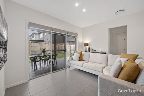 Property photo of 18 Merrick Way Gledswood Hills NSW 2557