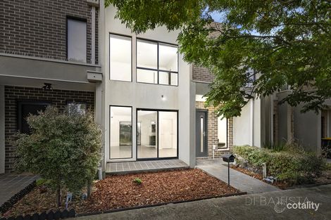 19 Huntingfield St, Craigieburn, VIC 3064