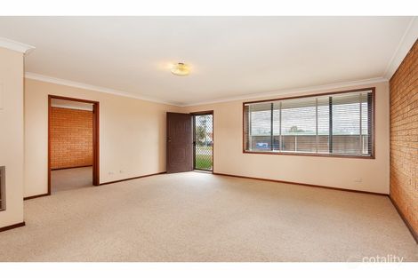Property photo of 4/604 Prune Street Springdale Heights NSW 2641