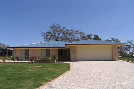 4 Kookaburra Ct, Meringandan West, QLD 4352