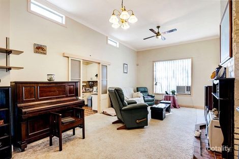 Property photo of 7 Macquarie Street Boolaroo NSW 2284