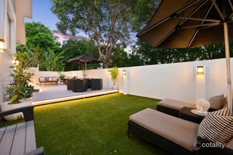 Property photo of 43 Village High Crescent Coomera QLD 4209