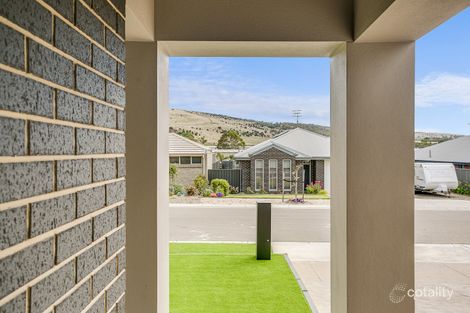 Property photo of 82 Kleinig Drive Hayborough SA 5211