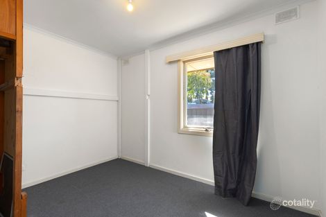 Property photo of 21 Fabian Crescent Morphett Vale SA 5162