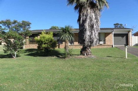 Property photo of 46 Yeovil Drive Bomaderry NSW 2541