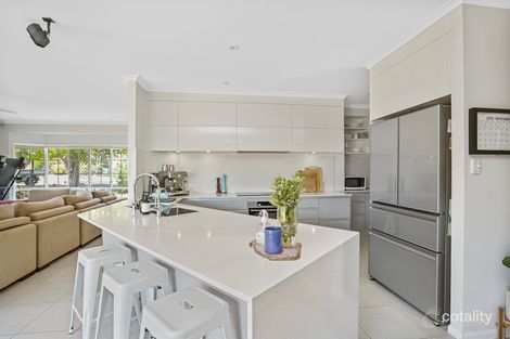 Property photo of 185 McFarlane Drive Kanimbla QLD 4870