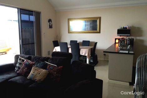 Property photo of 25 Pineroo Terrace Ellenbrook WA 6069