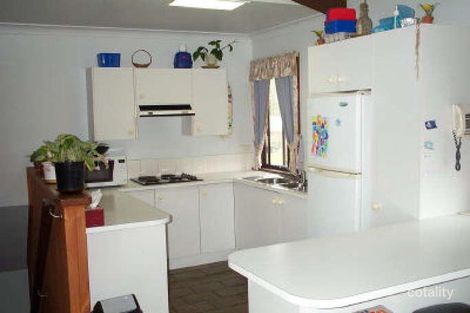 Property photo of 184 Winbin Crescent Gwandalan NSW 2259